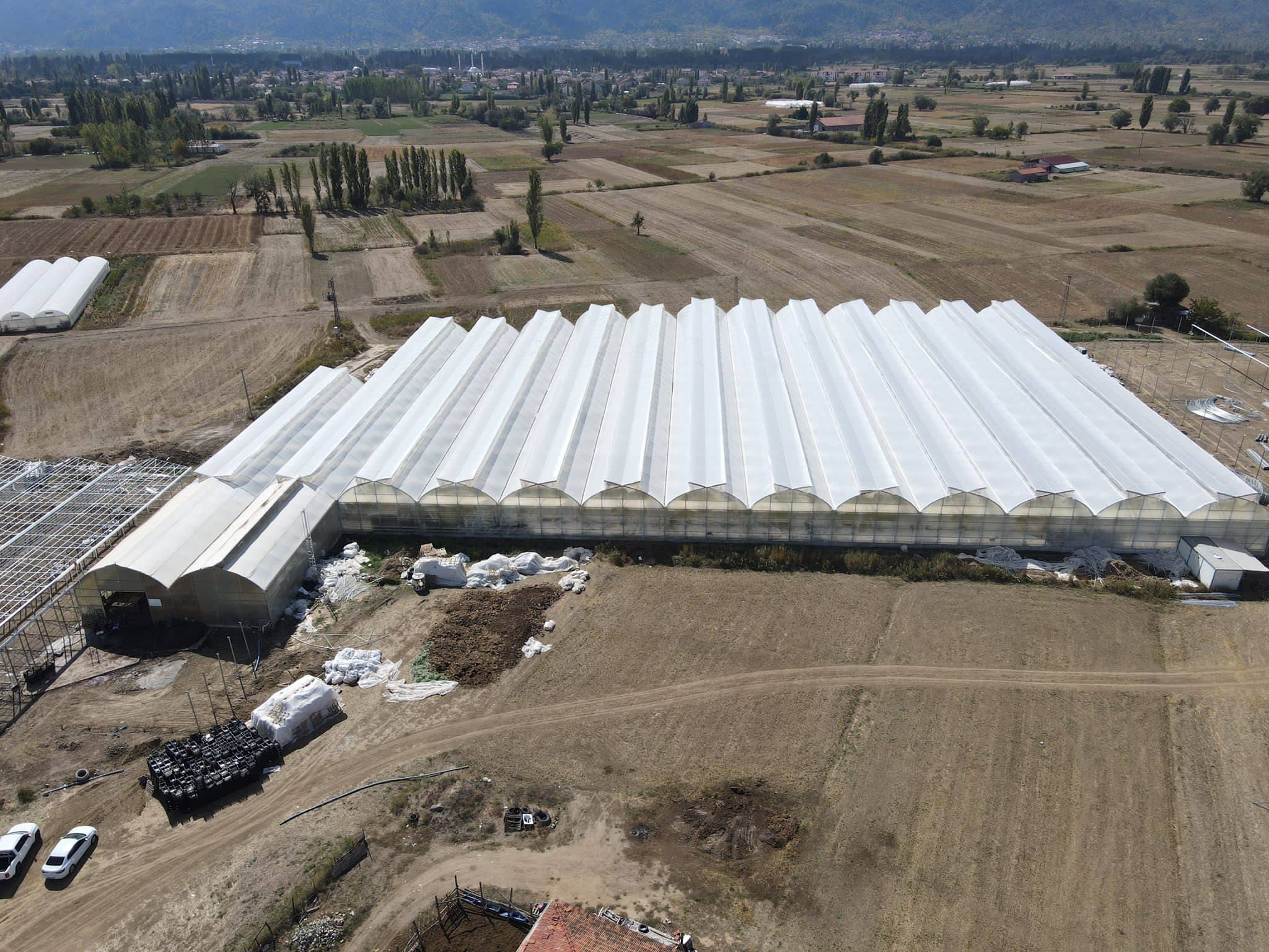 KÜTAHYA SIMAV ÇİTGÖL JEOTERMAL ÇİÇEK SERASI